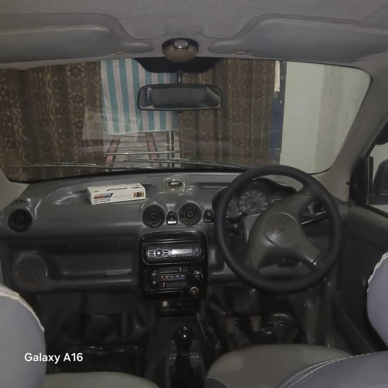 کلر ہے گاڑی 0