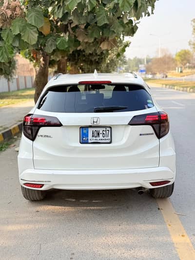 Honda vezel for sale