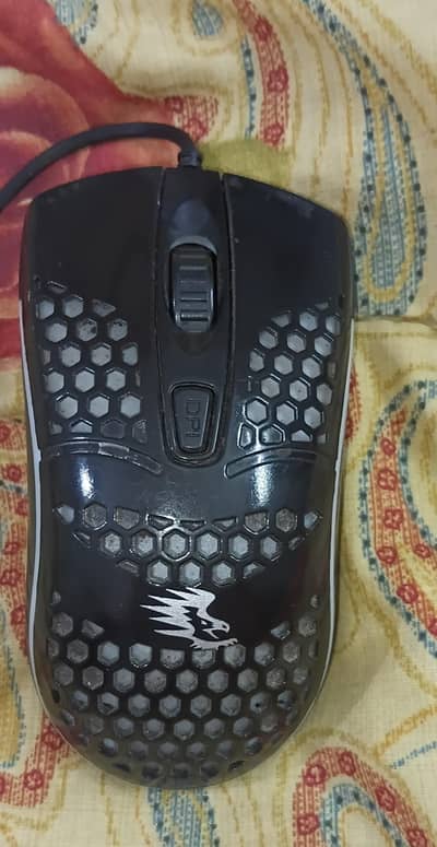 HoneyComb Design Gaming Mouse
