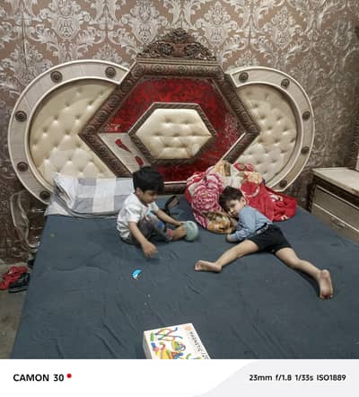 bad with side table and almari and dersser without mattress