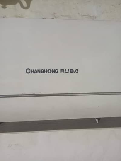 Ac outdoor ok ha indoor repair hona ha first time