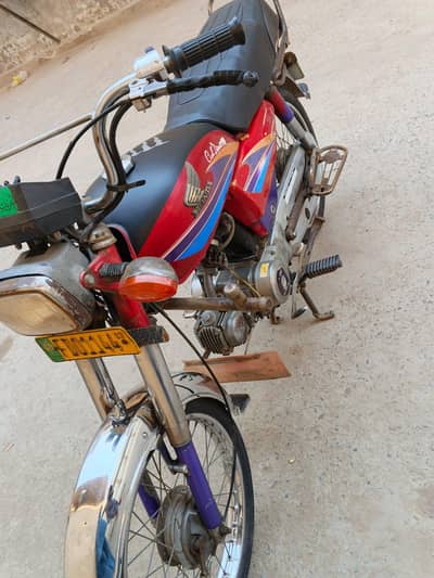 Honda 70cc good cundation