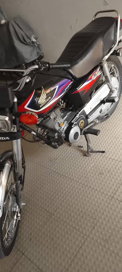 Good condition bike Model 2017