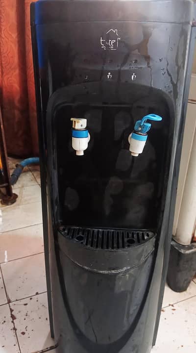 water dispenser