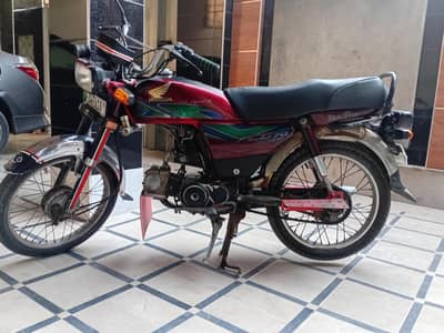 Honda CD-70 Bike for selling