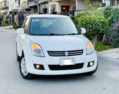 Suzuki Swift Automatic White color
