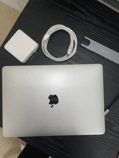 Apple Macbook Pro M2 2022 (16/512 GB) with box