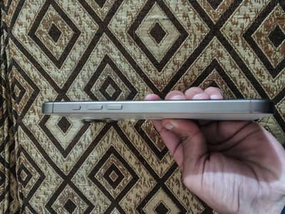 iPhone 16 Pro max byypass