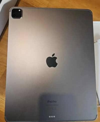 Apple iPad Pro M2 Complete Box