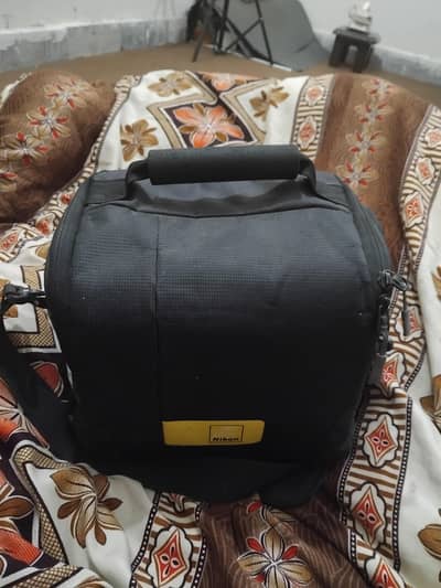 Nikon D5200 with 18-55 lens