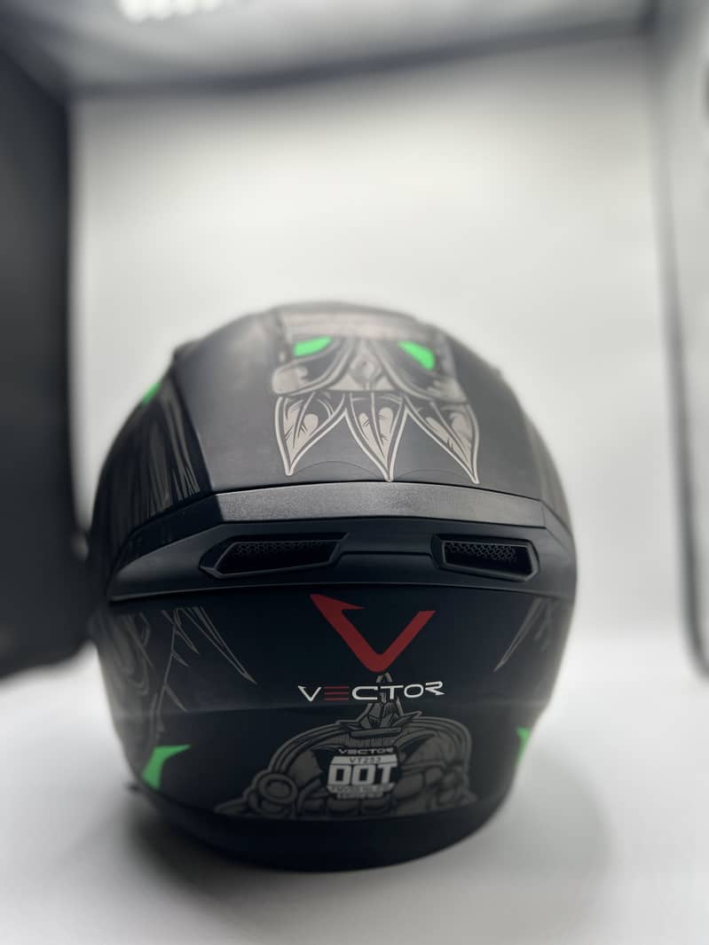 PhantomClaw (VT - 253) 1