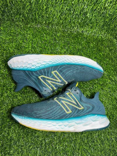 New balance thrift shoes