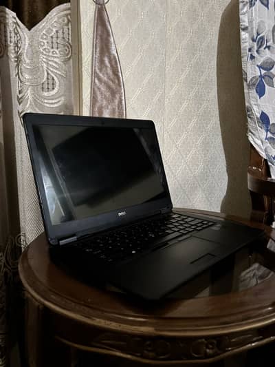 Dell Latitude E7450 Laptop