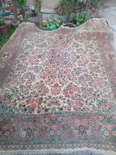 Turkish carpet 10/10 brand new condition full size