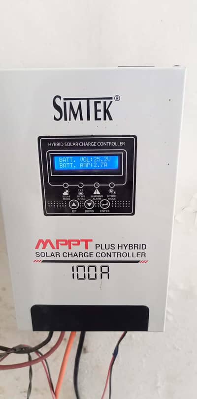 simtek MPPT solar charge controller