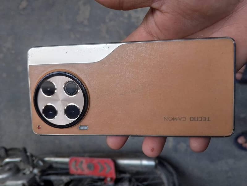 Tecno CAMON 30 3
