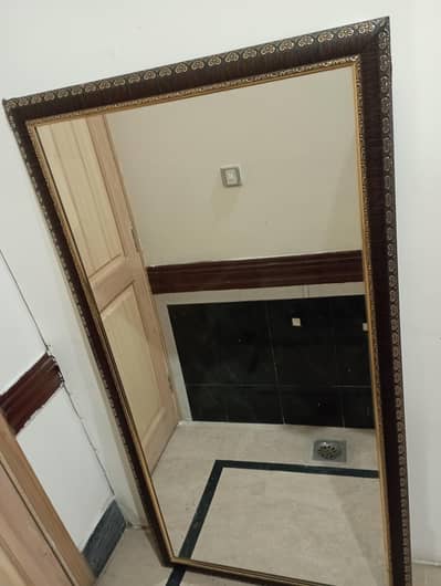 MIRROR 5FEET BY 3FEET