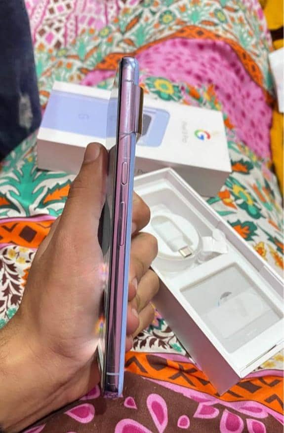 Google Pixel 8 Pro Complete Box 1