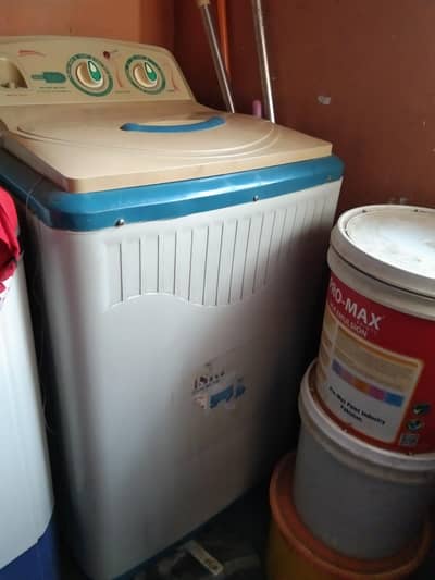 Super Asia washion machine good condition