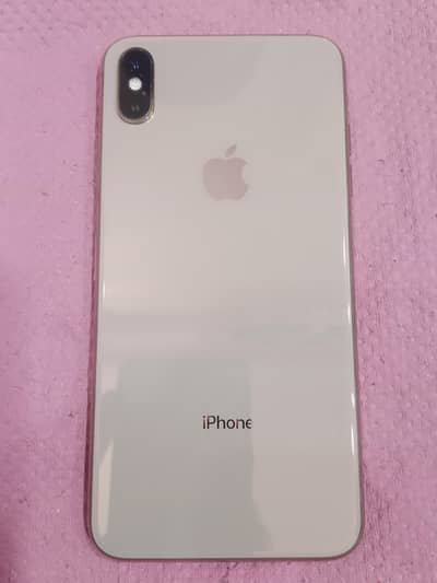 Apple iphone Xs max (10/8 condition) charging good bettry