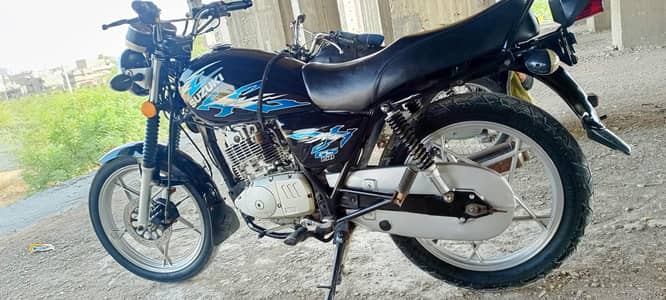 Suzuki GS 150SE 2022