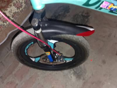  Urgent Sale – Medium Geri Disc Brake Bicycle – Smooth Ride