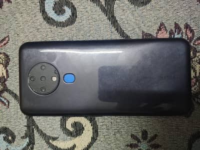 4/64 gb Tecno spark 6