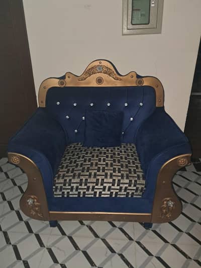 sofa set on good conditions