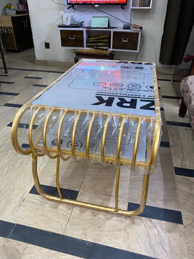 table for drawing room