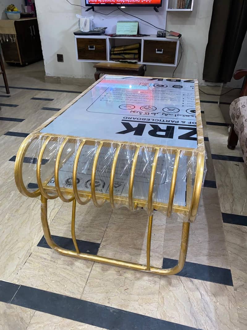 table for drawing room 0