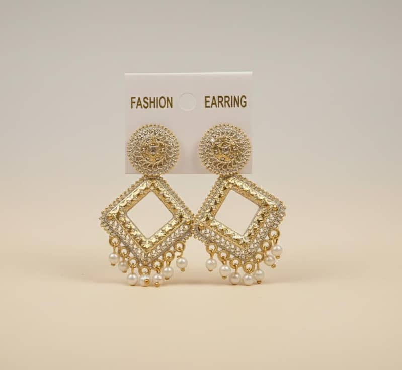 Earrings 10