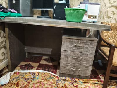 Office Table with Chair