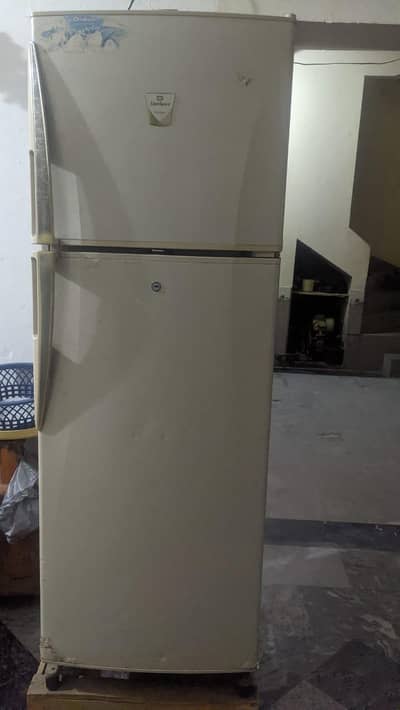 dawlance signature large fridge
