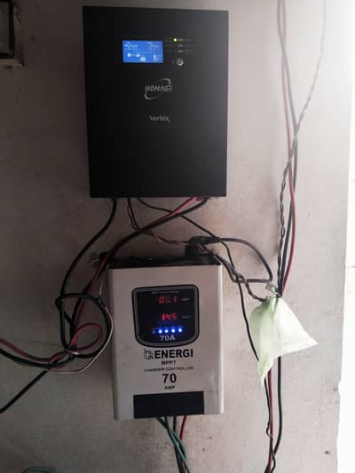 Homage 1.2 kv UPS and solar MPPT 70 amp setup 10/10 condition