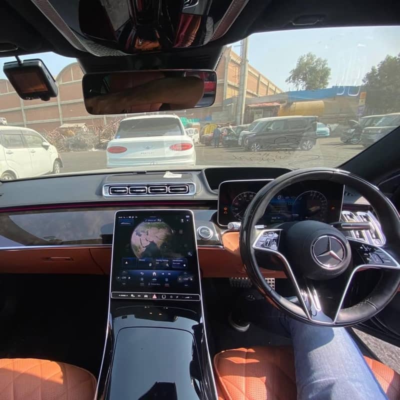 Mercedes Benz S 580e 9