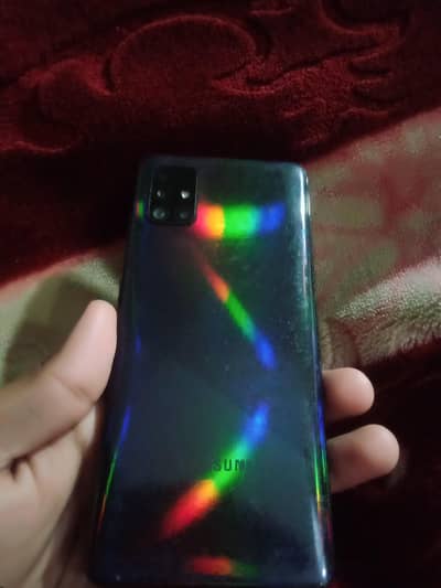 i am selling Samsung A51