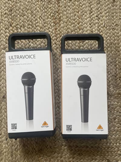 Behringer Ultravoice XM8500 Dynamic Microphone