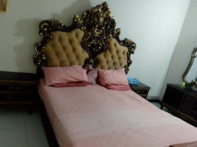 condition is very good. . . just 1.5 yr used