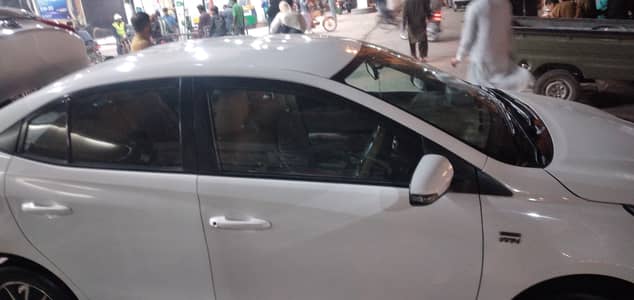 Toyota Yaris ATiV CVT 2021