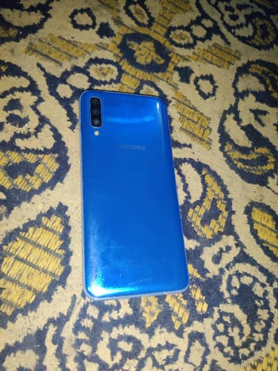 Samsung A50