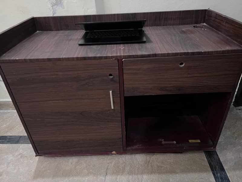 PC Laptop Workstation Computer Table 1