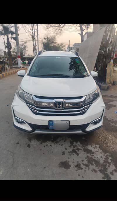 Honda BRV full option genuine condition for sale.