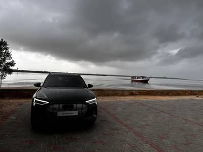 Audi e Tron 50 Quattro S version model 2021/22