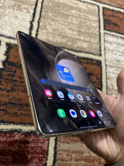 Samsung Galaxy Z Fold 5 12/256 NonPTA Cream Colour 10/10 Condition