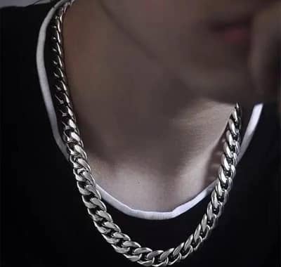 this bracelet or chain so expensive WhatsApp number 03702436320