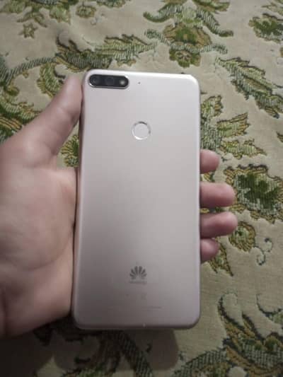 huawei y7 prime  10/9 condition all ok