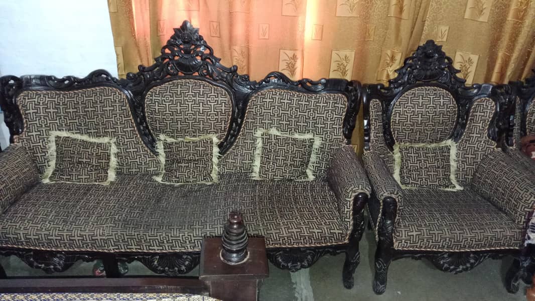 Double Bed, Sofa Set & Dressing Table 2