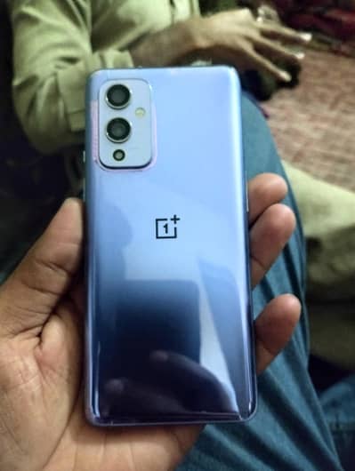 OnePlus 9