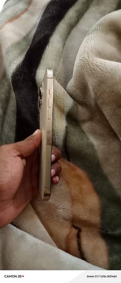 iPhone 12promax 10/10 only back break 128 gb 80battary health