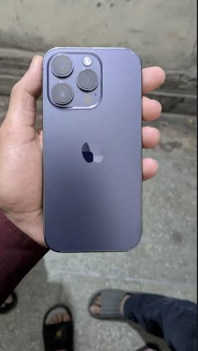 iPhone 14 Pro exchange possible 15 pro  14 pro golden